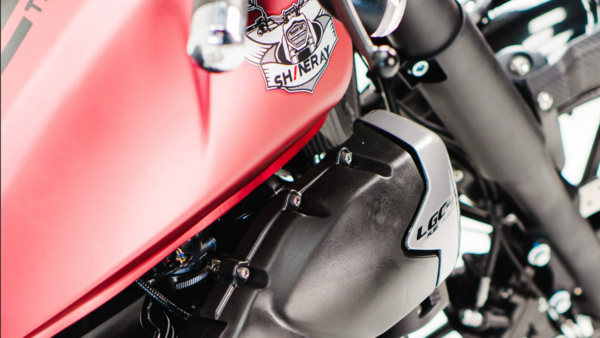 TITANIUM 250 - Image 2